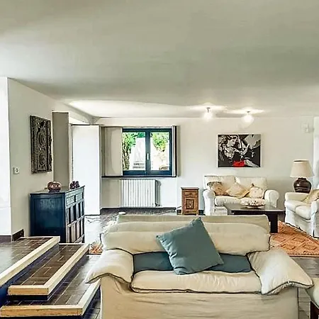 Prestigious Villa Seafront Sassolini Beach Scauri Italy Vakantiehuis